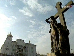 http://www.molgvardia.ru/nextday/2008/07/16/775 